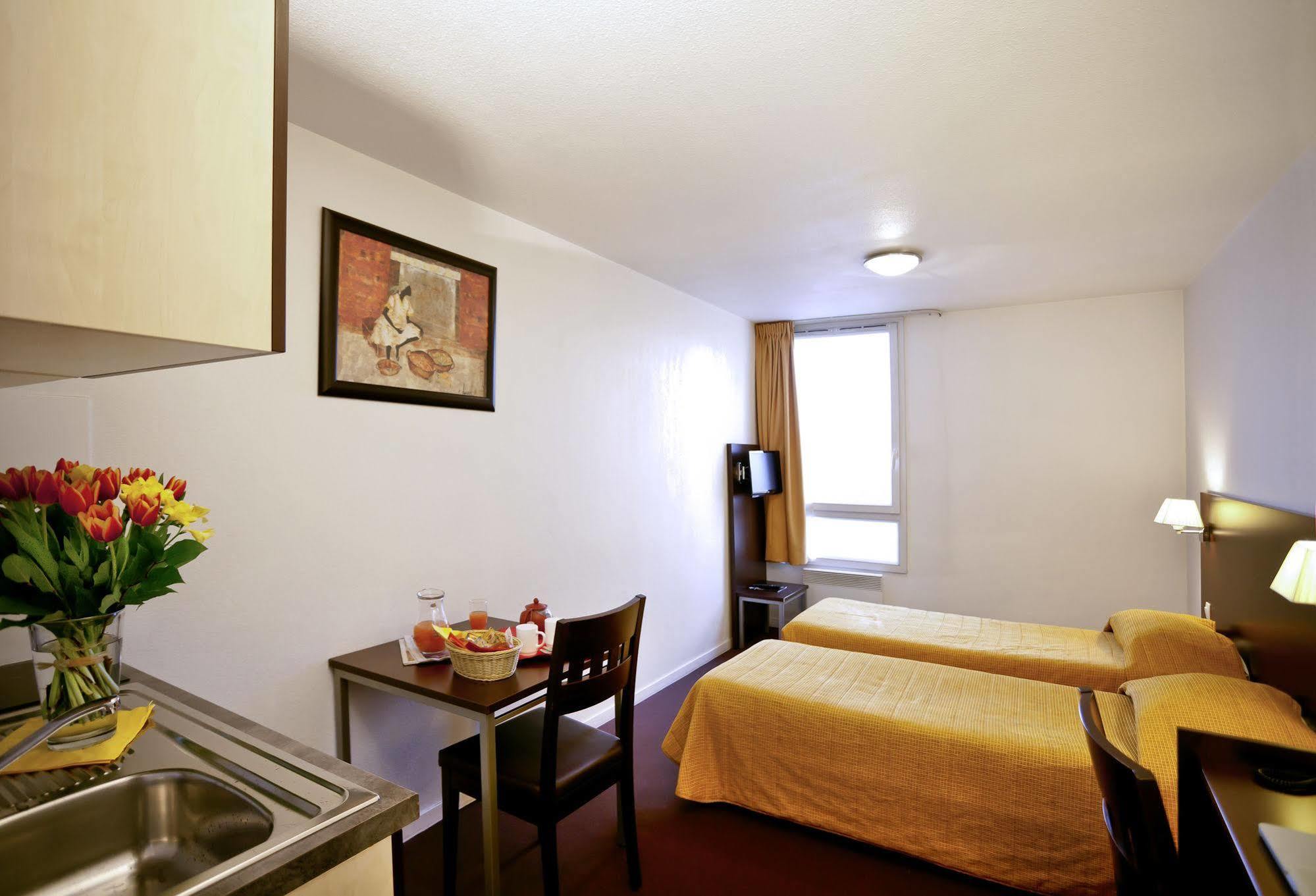 شقق Adagio Access Paris Saint-Denis Pleyel ذاتية الخدمة المظهر الخارجي الصورة