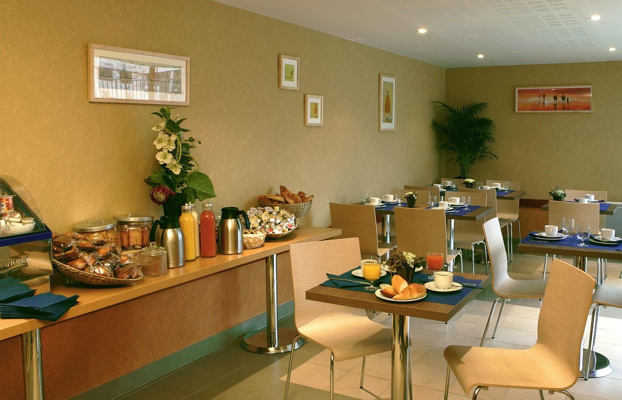شقق Adagio Access Paris Saint-Denis Pleyel ذاتية الخدمة المظهر الخارجي الصورة